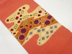 縮緬地絞り手描き松皮菱に花葉模様名古屋帯